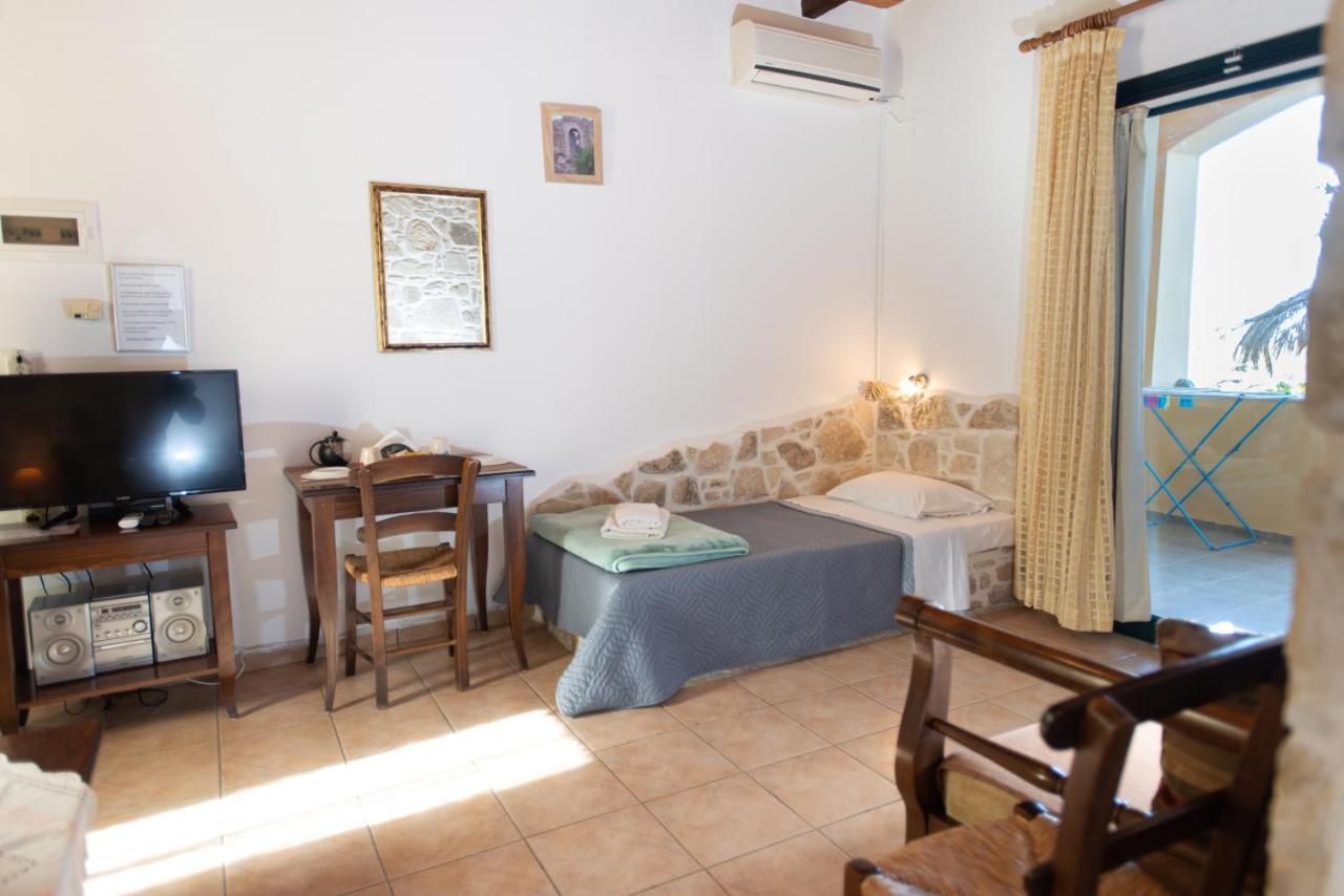 Sivas Apartments-Studios,Sigelakis With Very Nice View Экстерьер фото