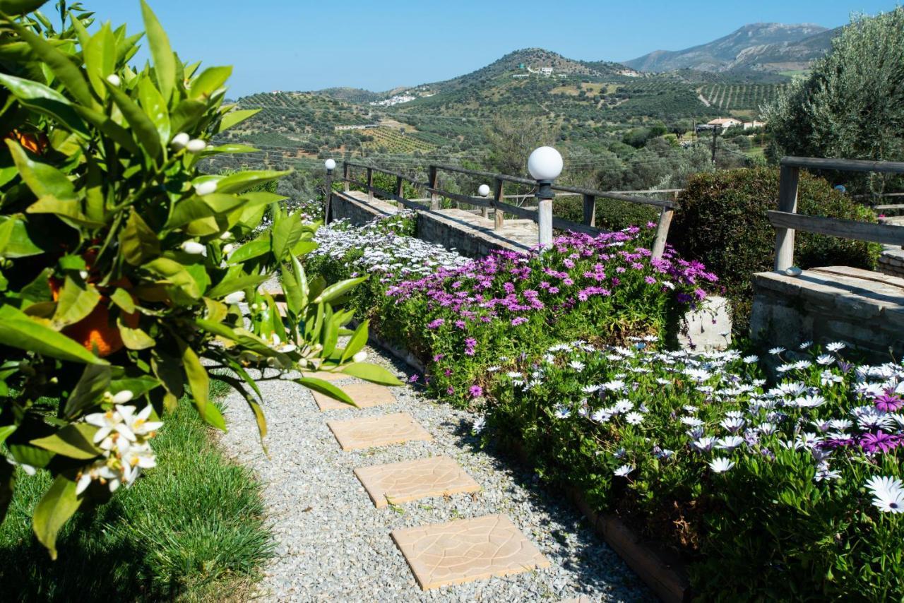 Sivas Apartments-Studios,Sigelakis With Very Nice View Экстерьер фото