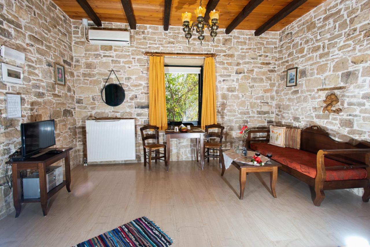 Sivas Apartments-Studios,Sigelakis With Very Nice View Экстерьер фото