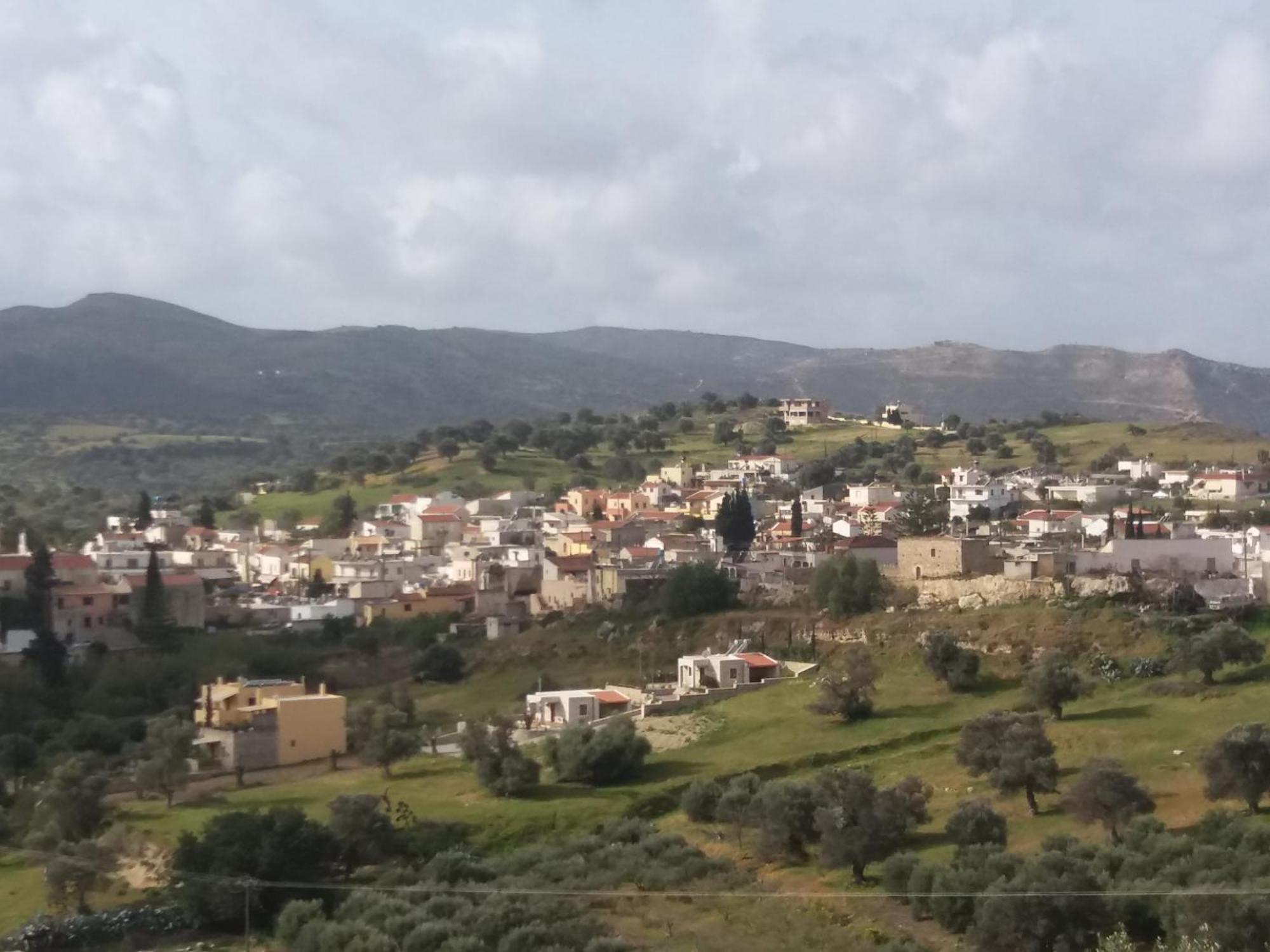 Sivas Apartments-Studios,Sigelakis With Very Nice View Номер фото