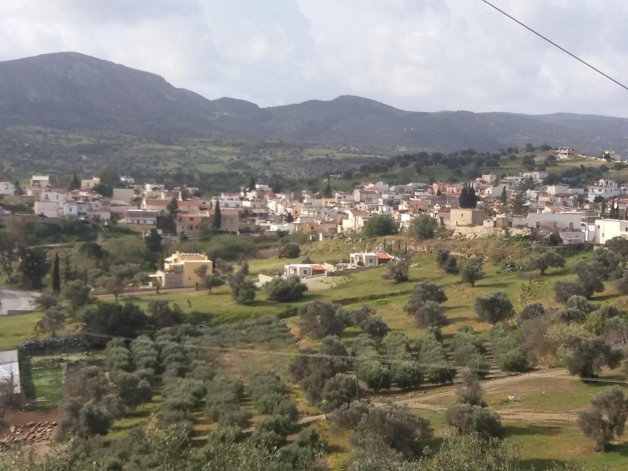 Sivas Apartments-Studios,Sigelakis With Very Nice View Номер фото